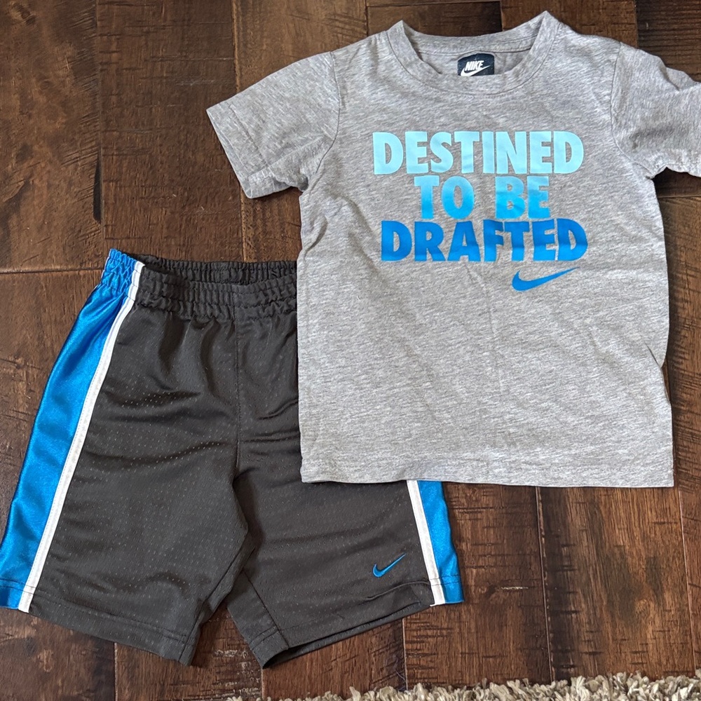 Nike Gray Tee and Black Shorts Set with Bright Blue Accents